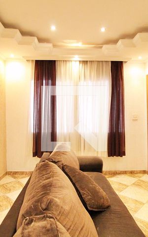 Casa à venda com 150m², 2 quartos e 2 vagasSala