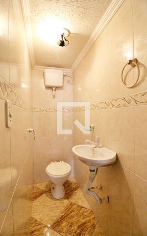 Casa à venda com 150m², 2 quartos e 2 vagasBanheiro do Salão