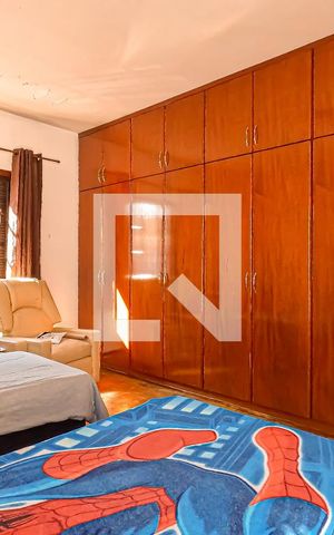 Casa à venda com 250m², 3 quartos e 2 vagas Casa à venda com 250m², 3 quartos e 2 vagasQuarto 1