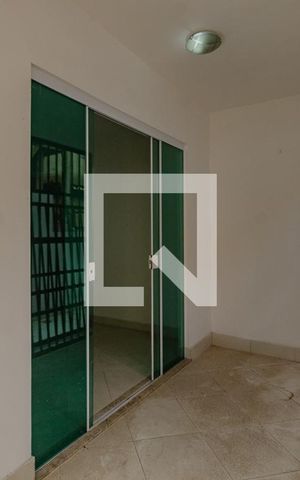 Casa para alugar com 100m², 2 quartos e sem vaga Casa para alugar com 100m², 2 quartos e sem vagaVaranda entrada