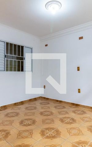 Casa para alugar com 250m², 3 quartos e 2 vagas Casa para alugar com 250m², 3 quartos e 2 vagasQuarto Suíte 1