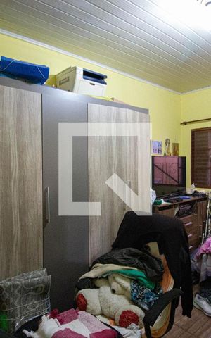 Casa à venda com 181m², 5 quartos e sem vaga Casa à venda com 181m², 5 quartos e sem vagaQuarto 2