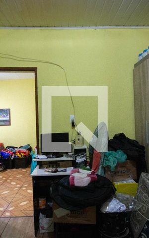 Casa à venda com 181m², 5 quartos e sem vaga Casa à venda com 181m², 5 quartos e sem vagaQuarto 2