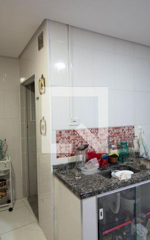 Casa à venda com 181m², 5 quartos e sem vaga Casa à venda com 181m², 5 quartos e sem vagaCasa 2