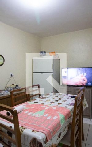 Casa à venda com 181m², 5 quartos e sem vaga Casa à venda com 181m², 5 quartos e sem vagaCasa 2