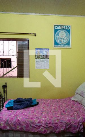 Casa à venda com 181m², 5 quartos e sem vaga Casa à venda com 181m², 5 quartos e sem vagaQuarto 2