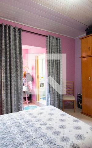 Casa à venda com 181m², 5 quartos e sem vaga Casa à venda com 181m², 5 quartos e sem vagaCasa 2