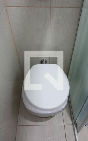 Casa à venda com 181m², 5 quartos e sem vaga Casa à venda com 181m², 5 quartos e sem vagaCasa 2