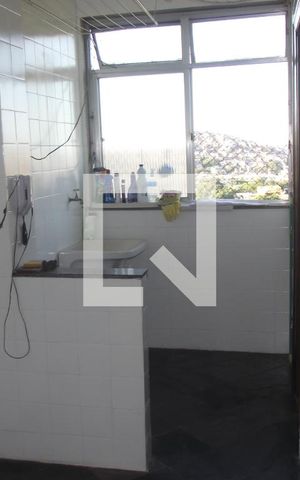 Apartamento à venda com 73m², 2 quartos e 1 vagaCozinha 