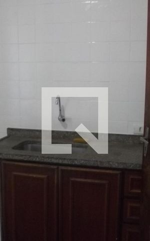 Apartamento à venda com 73m², 2 quartos e 1 vagaCozinha 