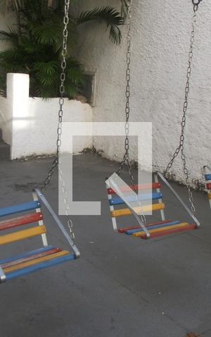 Apartamento à venda com 73m², 2 quartos e 1 vagaÁrea Comum - Playground