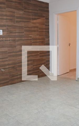 Casa para alugar com 90m², 2 quartos e sem vaga Casa para alugar com 90m², 2 quartos e sem vagaSala