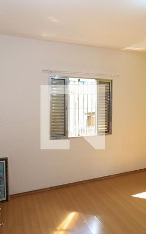 Casa à venda com 120m², 3 quartos e 2 vagas Casa à venda com 120m², 3 quartos e 2 vagasQuarto 1