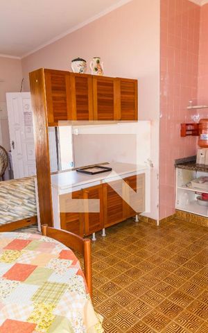 Casa para alugar com 135m², 2 quartos e 3 vagasCozinha