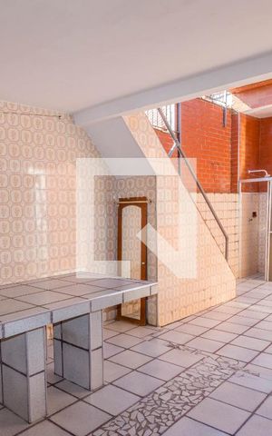 Casa para alugar com 135m², 2 quartos e 3 vagasQuintal