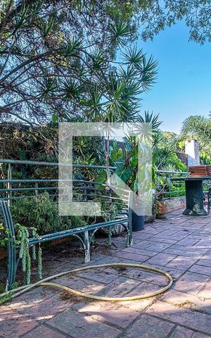 Casa à venda com 200m², 3 quartos e 2 vagasSolarium
