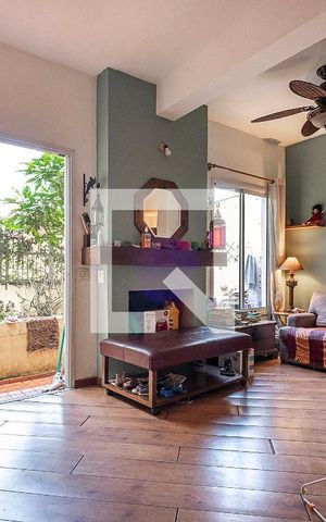 Casa à venda com 200m², 3 quartos e 2 vagasSala