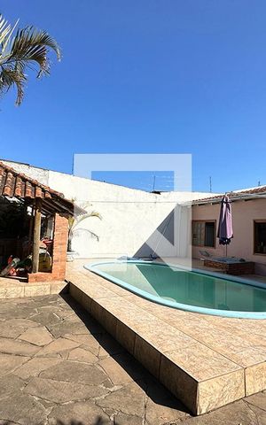 Casa à venda com 120m², 3 quartos e 2 vagasÁrea Externa