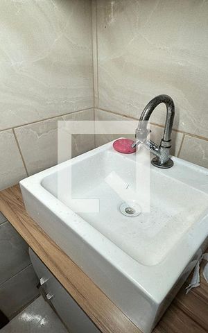Casa à venda com 120m², 3 quartos e 2 vagasPia do Banheiro 1