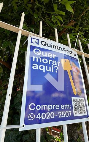 Casa à venda com 120m², 3 quartos e 2 vagasFachada