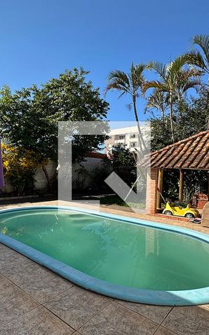 Casa à venda com 120m², 3 quartos e 2 vagasÁrea Externa