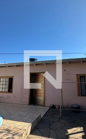 Casa à venda com 120m², 3 quartos e 2 vagasCasa 1