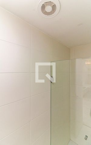 Apartamento para alugar com 35m², 2 quartos e sem vaga Apartamento para alugar com 35m², 2 quartos e sem vagaBanheiro Modulado da Suíte