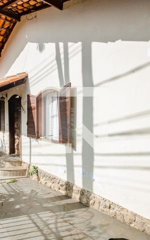 Casa à venda com 1000m², 3 quartos e 5 vagasEntrada
