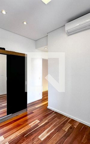 Apartamento à venda com 157m², 3 quartos e 2 vagasSuíte 1