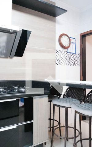 Casa à venda com 150m², 3 quartos e 2 vagas Casa à venda com 150m², 3 quartos e 2 vagasCozinha
