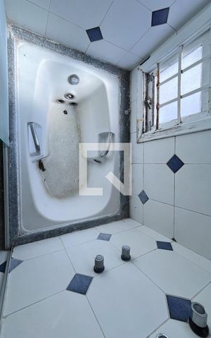 Casa à venda com 240m², 4 quartos e 3 vagas Casa à venda com 240m², 4 quartos e 3 vagasBanheiro da Suíte