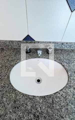Casa à venda com 240m², 4 quartos e 3 vagas Casa à venda com 240m², 4 quartos e 3 vagasBanheiro da Suíte