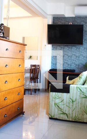 Apartamento para alugar com 50m², 1 quarto e 2 vagasSala