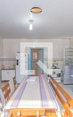 Casa para alugar com 500m², 3 quartos e 2 vagasCozinha