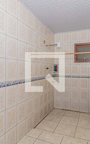 Casa para alugar com 500m², 3 quartos e 2 vagasBanheiro 2