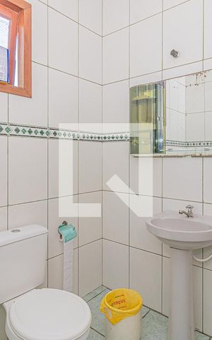 Casa para alugar com 500m², 3 quartos e 2 vagasBanheiro 1
