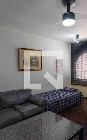 Apartamento para alugar com 89m², 2 quartos e 1 vaga Apartamento para alugar com 89m², 2 quartos e 1 vagaSala