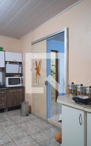 Casa à venda com 133m², 3 quartos e 2 vagasCozinha 