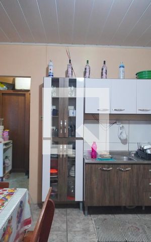 Casa à venda com 133m², 3 quartos e 2 vagasCozinha 