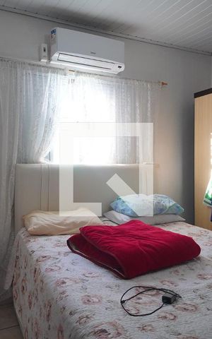 Casa à venda com 133m², 3 quartos e 2 vagasSuíte