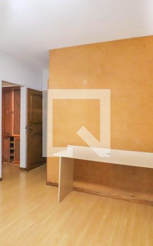 Apartamento à venda com 170m², 3 quartos e 3 vagas Apartamento à venda com 170m², 3 quartos e 3 vagasSuíte 1