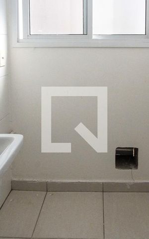 Apartamento à venda com 47m², 2 quartos e 1 vaga Apartamento à venda com 47m², 2 quartos e 1 vagaÁrea de Serviço