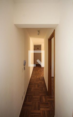 Apartamento à venda com 47m², 2 quartos e 1 vaga Apartamento à venda com 47m², 2 quartos e 1 vagaVaranda da Sala