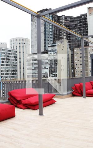 Studio para alugar com 38m², 1 quarto e sem vaga Studio para alugar com 38m², 1 quarto e sem vagaTerraço