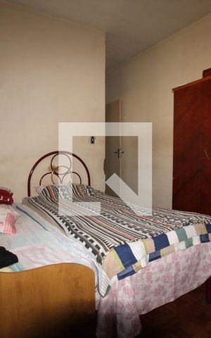 Casa à venda com 158m², 3 quartos e 2 vagasQuarto 3