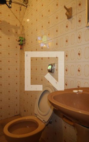 Casa à venda com 158m², 3 quartos e 2 vagasbanheiro 2