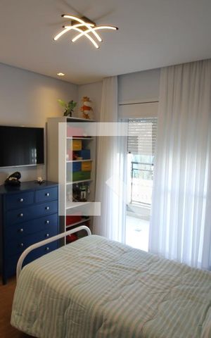 Casa de condomínio à venda com 392m², 4 quartos e 6 vagasQuarto 1