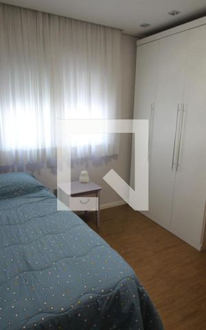 Casa de condomínio à venda com 392m², 4 quartos e 6 vagasQuarto 3 - Suíte