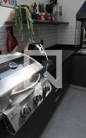 Casa de condomínio à venda com 392m², 4 quartos e 6 vagasÁrea gourmet
