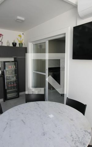 Casa de condomínio à venda com 392m², 4 quartos e 6 vagasÁrea gourmet